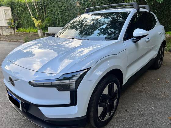 VOLVO EX30 69 KW ELÉTRICO CORE